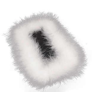 车载摆件防滑垫仪表台毛毛垫饰品中控台装饰创意汽车羽毛垫耐高温