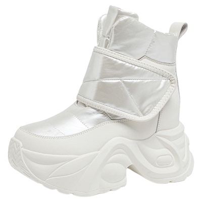 防水防滑超轻不累脚增高雪地靴