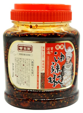 苗姑娘精制油辣椒下饭菜