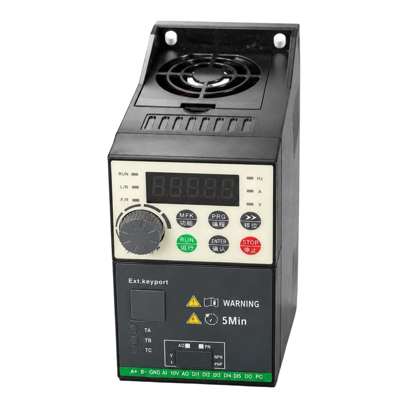 变频器三相380v220v/0.75kw-15kw