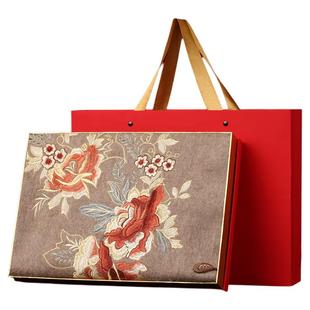 羊毛围巾女秋冬刺绣百搭旗袍披肩外搭送礼妈妈送婆婆礼物礼盒包装