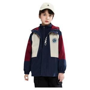 马克华菲拼色外套童装三合一