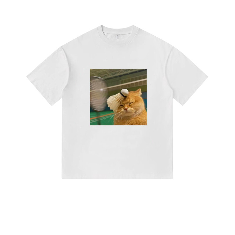 趣味猫猫打羽毛球可爱卡通表情美式直喷印花T恤重磅纯棉短袖男装