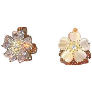 一款两戴双面锆石花朵耳扣精致小巧百搭时尚耳钉日韩网红流行耳饰