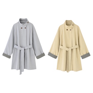 卡其色短款风衣外套女装春秋季新款立领袖口拼接时尚巨好看今年流