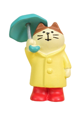 可爱猫咪雨衣造型桌面摆件