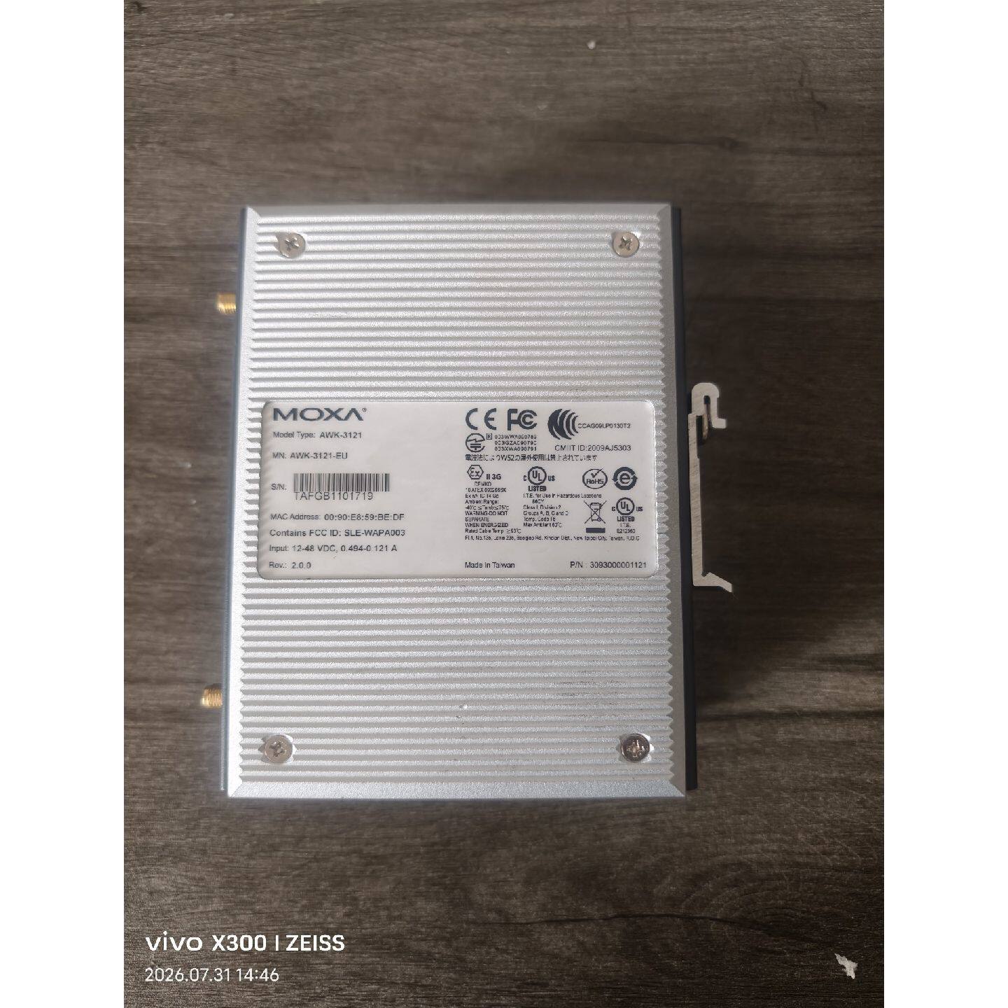 〔议价-可维修〕MOXA AWK-3121-EU 工业级无线AP 新的未使用