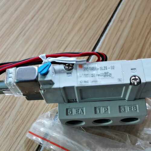 电磁阀SY5240R-5LZE-02  工程剩