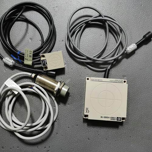 议价V680HS65WV680HS63R工业感测器工控配件议价维修