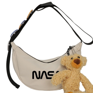 NASA联名潮牌斜挎包女胸包休闲单肩包潮流背包2025新款旅行包腰包