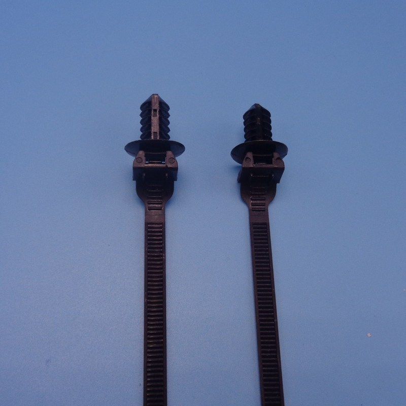 各种规格汽车扎带插销式扎带飞机头扎带汽车卡扣扎带500条一包