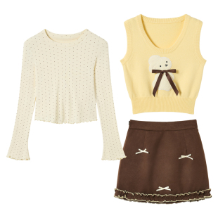 织物猪 榛果松饼 可露里甜美套装女秋冬针织马甲背心打底衫三件套