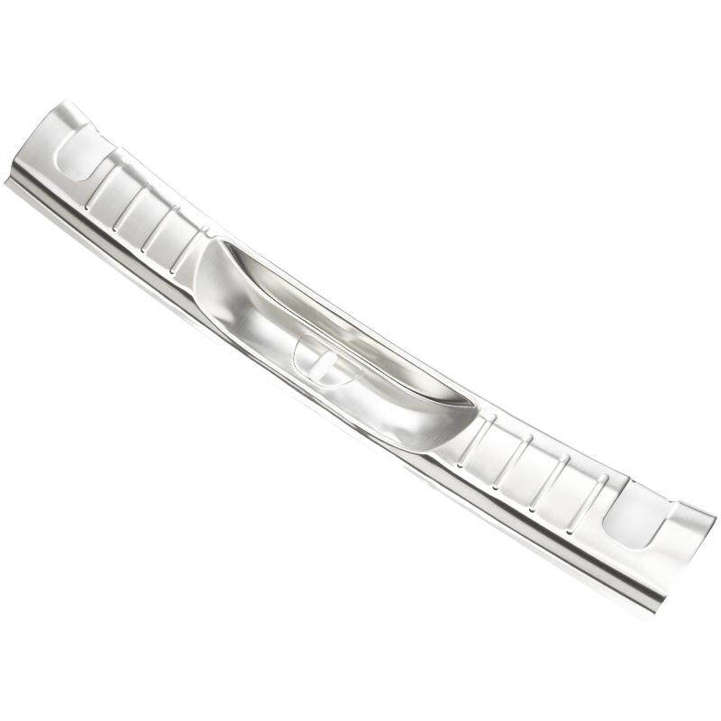 适用于2014-2018款Jeep自由光后护板改装件尾门防护不锈钢装饰贴