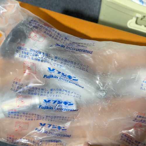 溢价-Fujikin金波纹管阀 40A 双吹扫，未