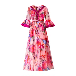 2025新款连衣裙女印花长裙气质显瘦长款裙子轻奢沙滩度假荷叶领