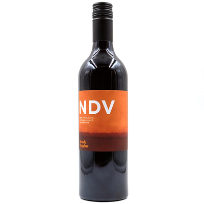 高分自然风格陶罐黑珍珠葡萄酒