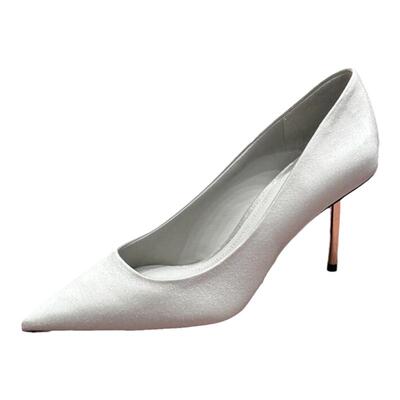 STELLALUNA尖头优雅浅口高跟鞋