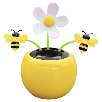 车内饰品摆件创意小清新摇头网红车载汽车摆件中控台车装饰品大全