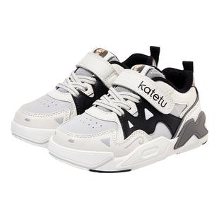 卡特兔童鞋儿童板鞋2026春季新款幼儿园小白鞋透气软底滑板鞋男童