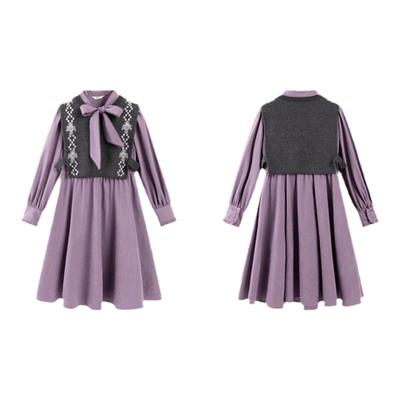 PIT复古设计感披肩紫色连衣裙女年春装新款通勤显瘦长袖裙子