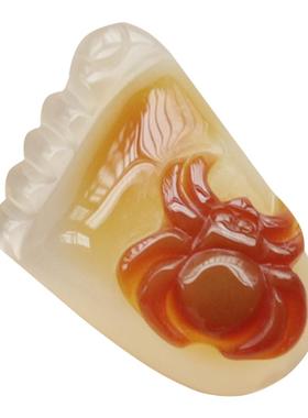 玉髓冰种俏色巧雕脚丫吊坠