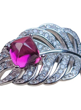 天然石榴石镁铝石榴石糖塔戒指  糖塔 玫红色强荧光 全净无暇 ​