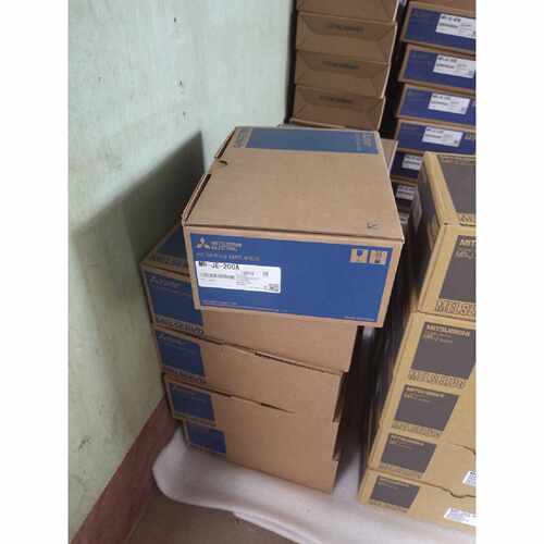 议价HF-SP352 HF-SP502 HF-SP352B HF-SP502B三菱伺服电机 全新