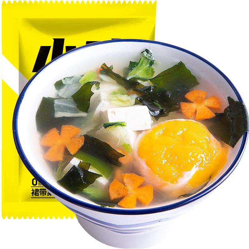 小鸡收腹健身低脂裙带菜速食汤