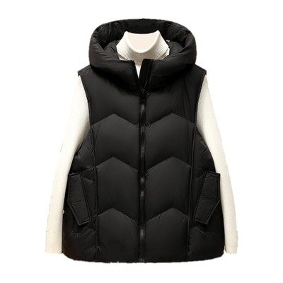 鸭鸭羽绒今年流行新国风马夹