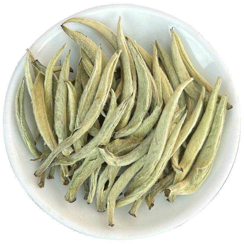 云白毫云南白茶特级月光白银针芽