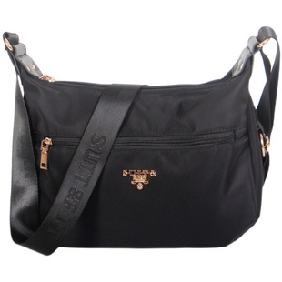 秋冬单肩斜挎中年妈妈包多隔层休闲旅行轻便女新款大容量高级感包