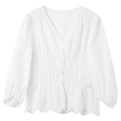 ibudu2025春季新款纯棉绣花衬衫V领灯笼袖套头小衫度假女