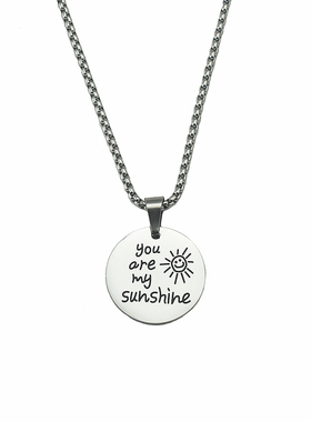 防水钛钢情侣字母圆牌吊坠项链