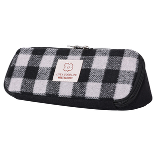 【新款原创】never格子屋笔袋高颜值ins风原创2025小众不撞款大容量立体三角初中学生笔袋