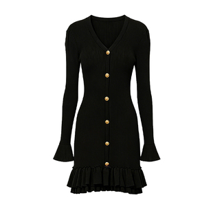 DPLAY黑色连衣裙针织女收腰V领时尚洋气好看气质长袖裙子2026年