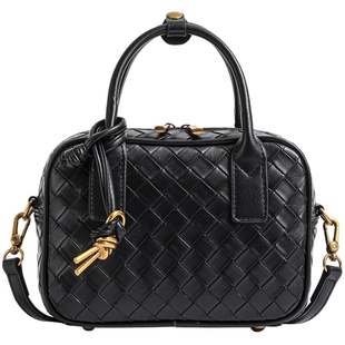 今年流行包包女2025新款编织手提保龄球包高级感百搭单肩斜挎小包