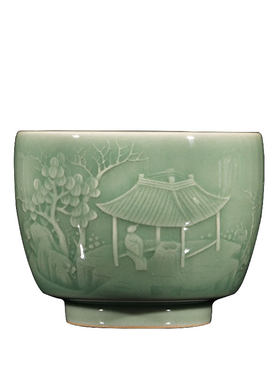龙泉青瓷老师手工雕刻人物茶杯