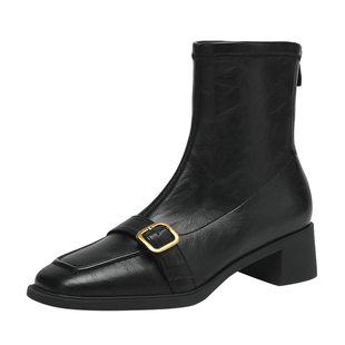 达芙妮加绒短靴女2025新款秋冬粗跟马丁靴黑色高跟鞋英伦风瘦瘦靴