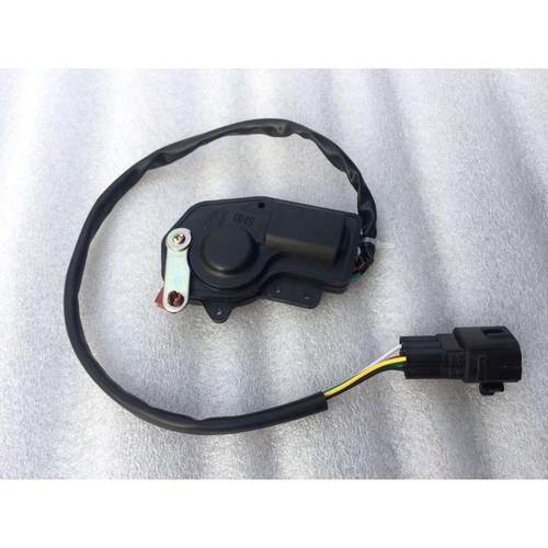 适配重汽王牌 豪曼 小豪沃轻卡车门锁体 闭锁器 中控电机电动马达