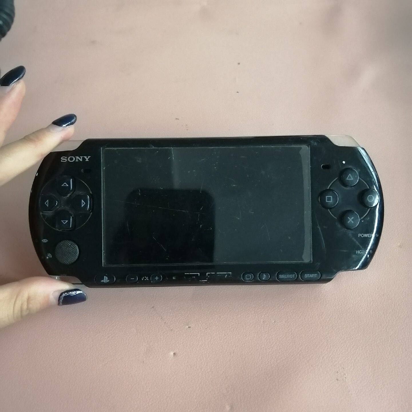 索尼PSP3003 黑色掌机&mdash;议价