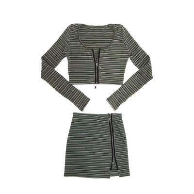 holivibe短裙条纹套装弹力