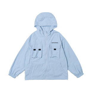 蓝汽水2026春季新款男童户外山系立体多口袋青少年轻量防泼水外套