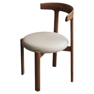 北欧实木餐椅现代简约软包设计师家用椅子中古风胡桃色靠背椅子