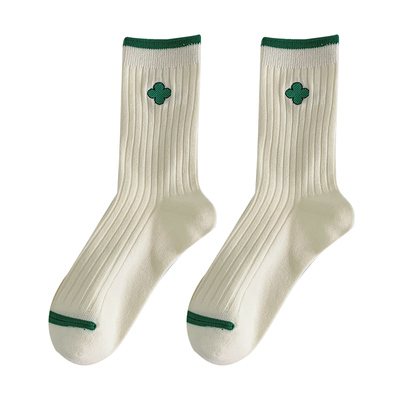 吸汗透气女士棉质条纹刺绣中筒袜