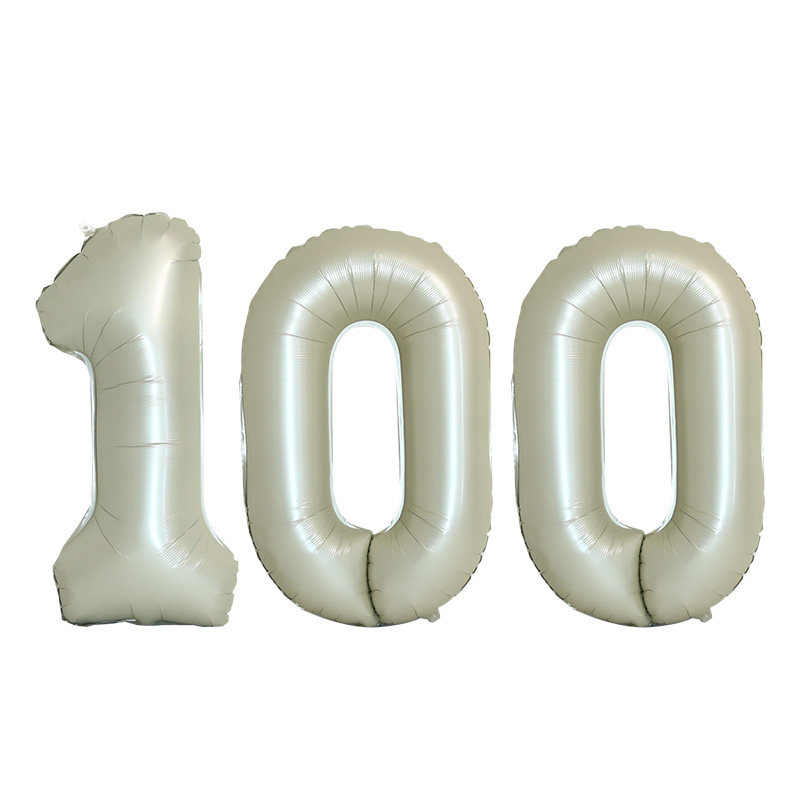 宝宝100天百天百日宴装饰拍照道具场景布置家里背景布满月30气球