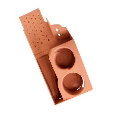 奔驰GLC原车同色全包水杯垫