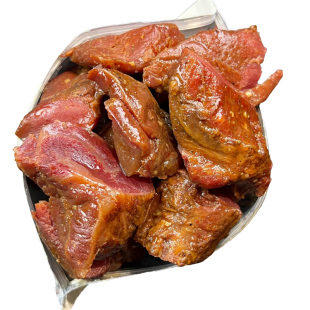 韧而不柴越嚼越香 美式烤牛肉黑胡椒味牛肉粒熟食包装零食 巫小蛮