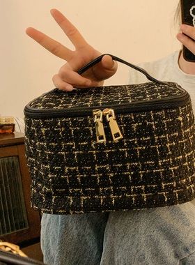 高级感小香风手提黑色化妆包女2023新款便携大容量洗漱品收纳箱盒