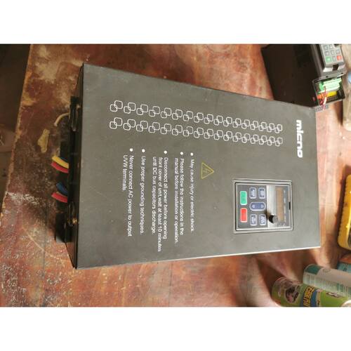 议价迈凯诺变频器TE300022GT4重载22kw成色如图维修