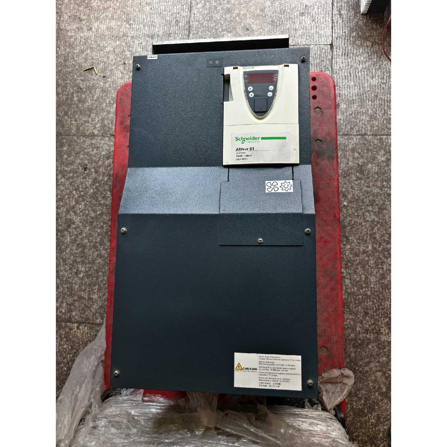 议价ATV61变频器75KW